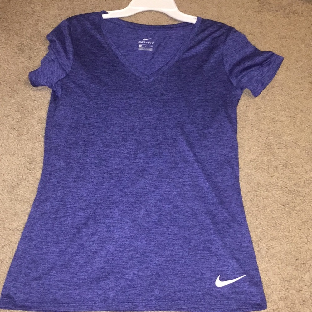 Nike dry fit short sleeve shirt
